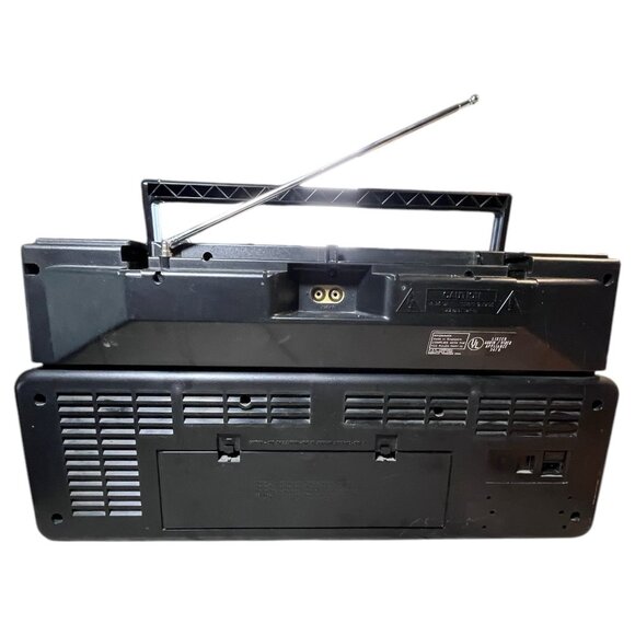 Vtg Magnavox D8300 AM FM Stereo Boombox Radio Dual Cassette Works Sounds Great! - Picture 6 of 16